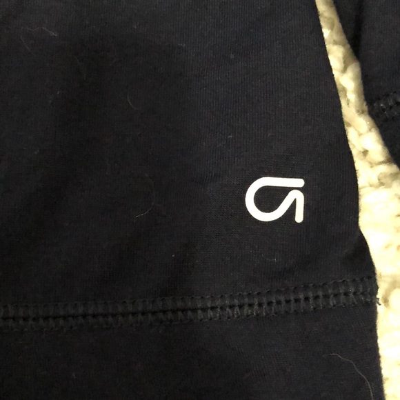 Gap fit long sleeve navy shirt - Picture 2 of 4